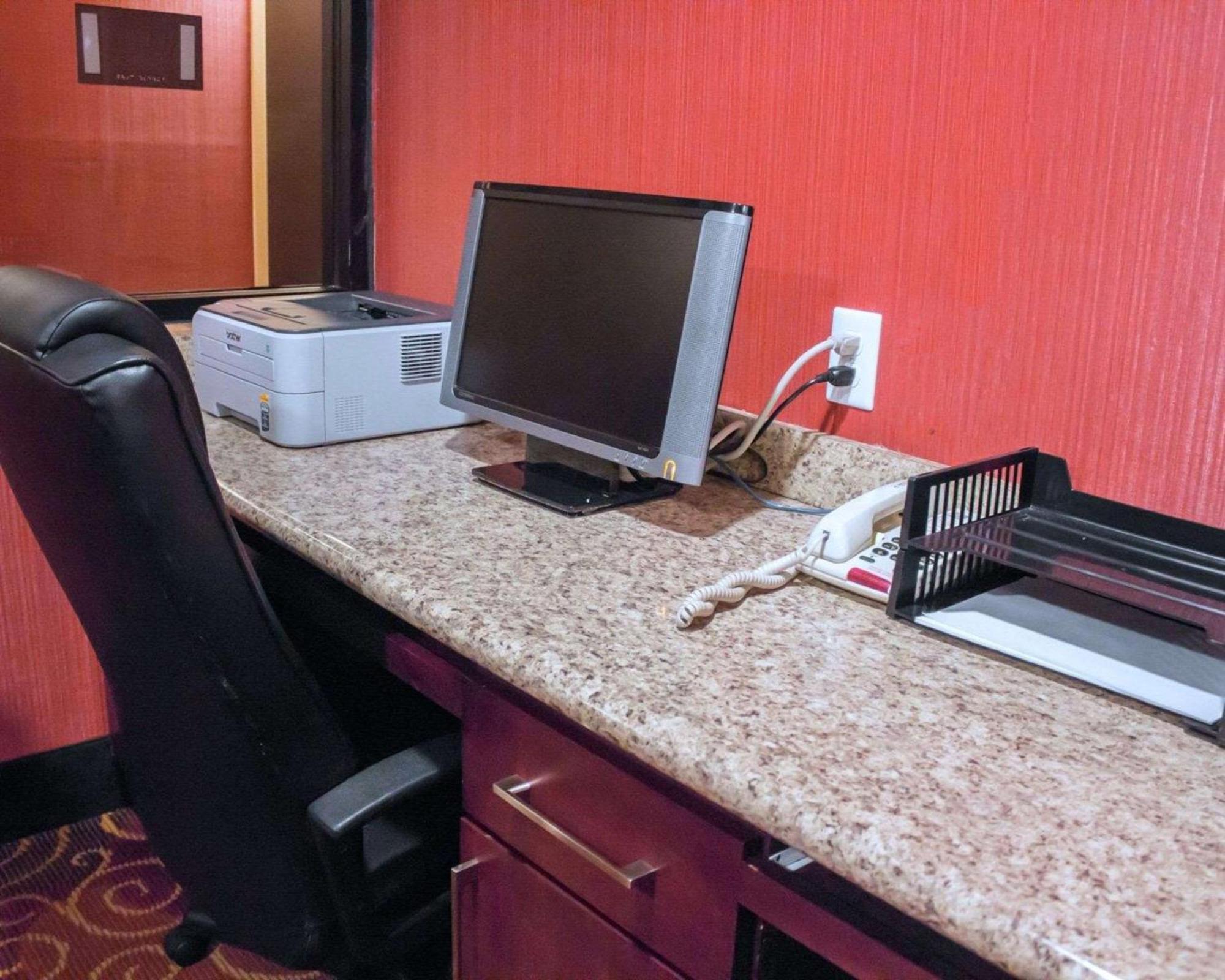 Comfort Inn & Suites Trussville I-59 Exit 141 Exteriör bild